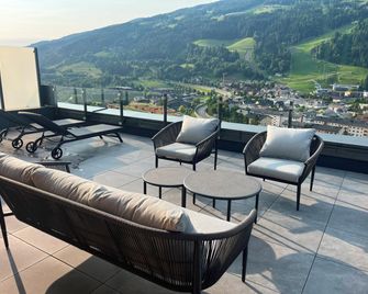 Pure Alpine Suites - Schladming - Balkon