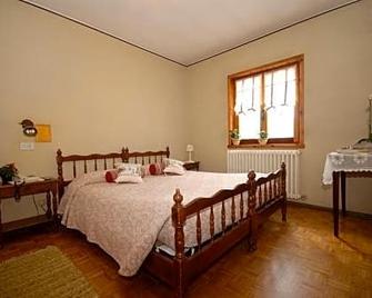 Confinale - Santa Caterina Valfurva - Schlafzimmer
