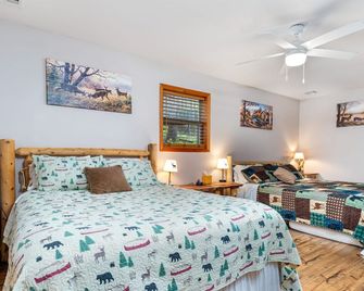 Spring River Fishing Cabins - Great Cedar Lodge - Miami - Camera da letto