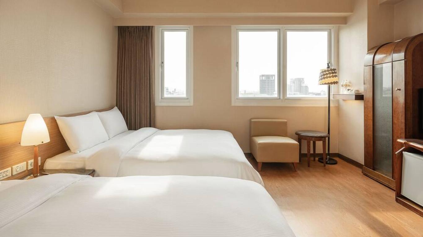 Kindness Hotel Wu-Jia