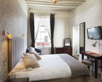 The George Hotel - Cranbrook - Bedroom