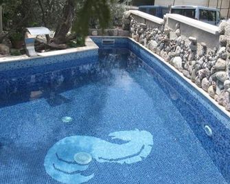 Levantin Inn 1,3 Room N4 Sea Side - Sveti Stefan - Piscina