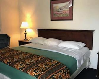 Cactus Inn & Suites - Copperas Cove - Bedroom