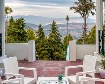 Trh Ekuketh - Sater - Patio