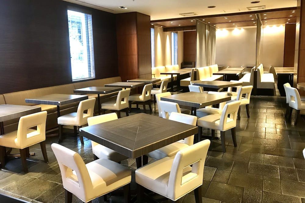 Cypress Hotel Nagoya-Eki Mae thumbnail 3