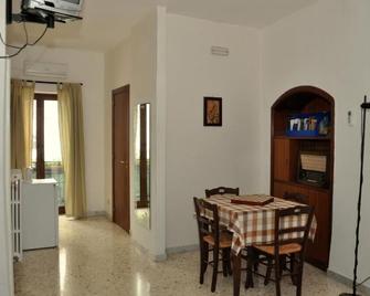 Arco Michele - Putignano - Dining room