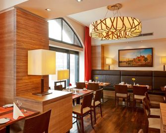 H+ Hotel Lübeck - ליבק - מסעדה