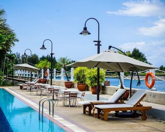 Kudat Golf & Marina Resort - Kudat - Pool