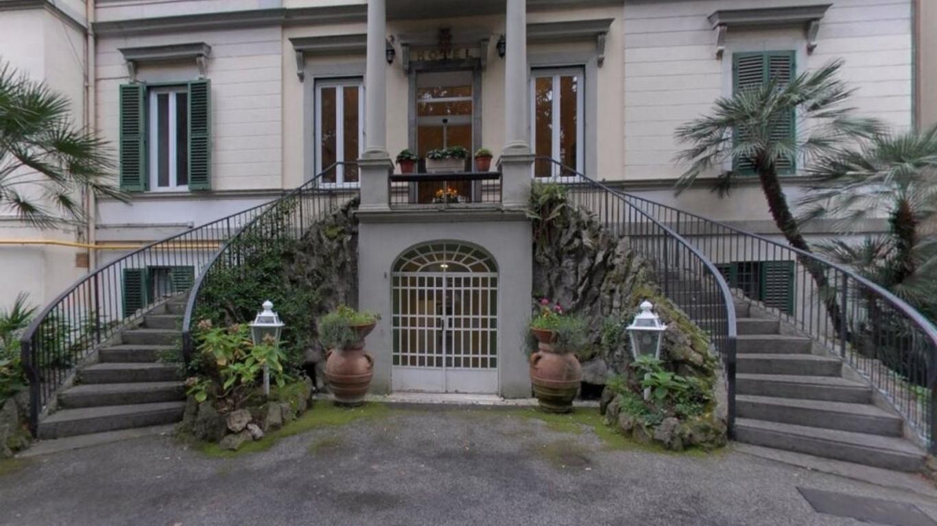 Hotel Villa Aricia