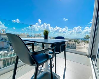 Caramela Luxury Apts - Ayia Napa / 阿依納帕 - 陽台