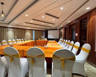Hotel Darbar-E-Khas - Bareilly - Meeting room