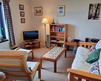 Links Quay 42 - Prestwick - Living room