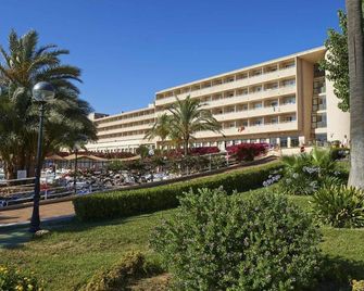 Hotel Club Cala Romani - Cales de Mallorca - Building