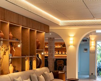 Palácio de Tavira, a Small Luxury Hotel of the World - Tavira - Lounge