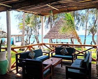 Paradise Beach Resort & Spa - Uroa - Balkon