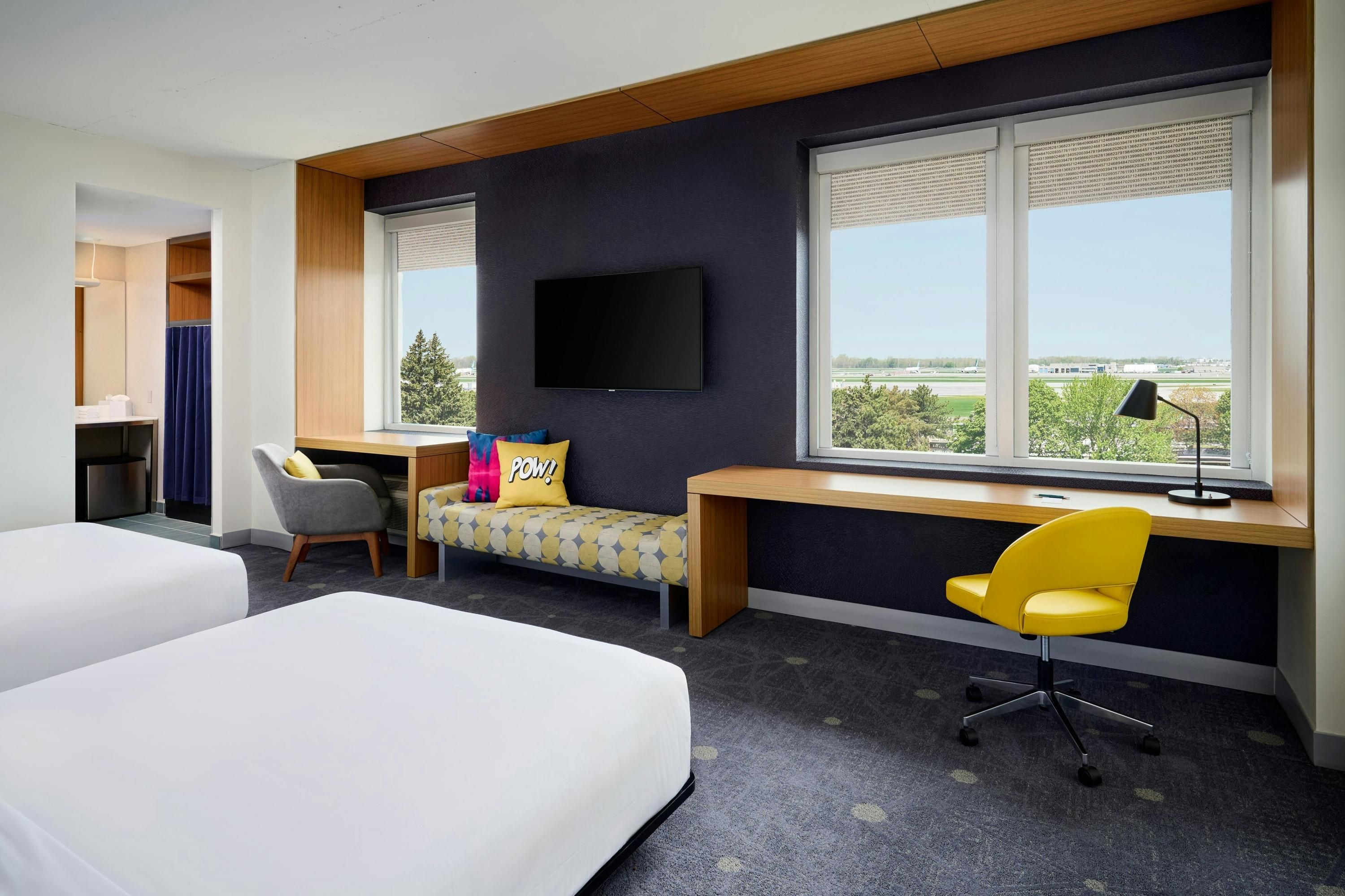 Aloft Montreal Airport