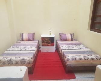 Emallayan Hostel - Aftas Imsouane - Bedroom