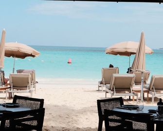 بيرل بيتش هوتل - Gustavia - شاطئ