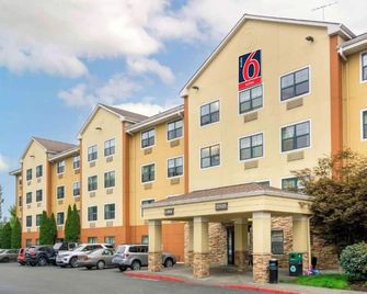 Studio 6 Suites Seattle Kent Wa - Kent - Будівля