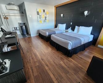 Motel Le Riviera - La Malbaie - Phòng ngủ