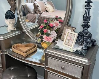 Spacious 4-bedroom house in quaint rural Barbourville surrounded by the mountain - Barbourville - Servicio de la habitación