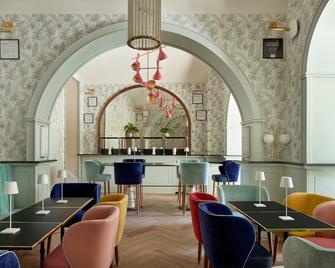 Una Hotels Trastevere Roma - Rome - Bar
