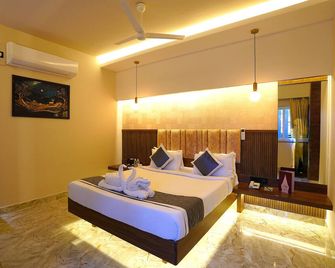 Green Coconut Resort-Ecr - Muttukadu - Bedroom