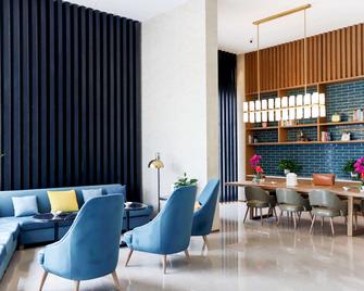 Quality Hotel Zhangye - Zhangye - Lobby