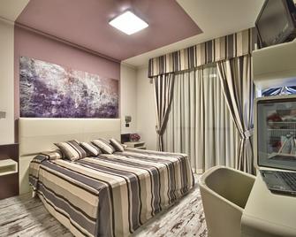 Hotel Le Palme - Dormelletto - Bedroom