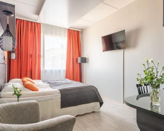Hotelli Raahen Hovi - Raahe - Camera da letto