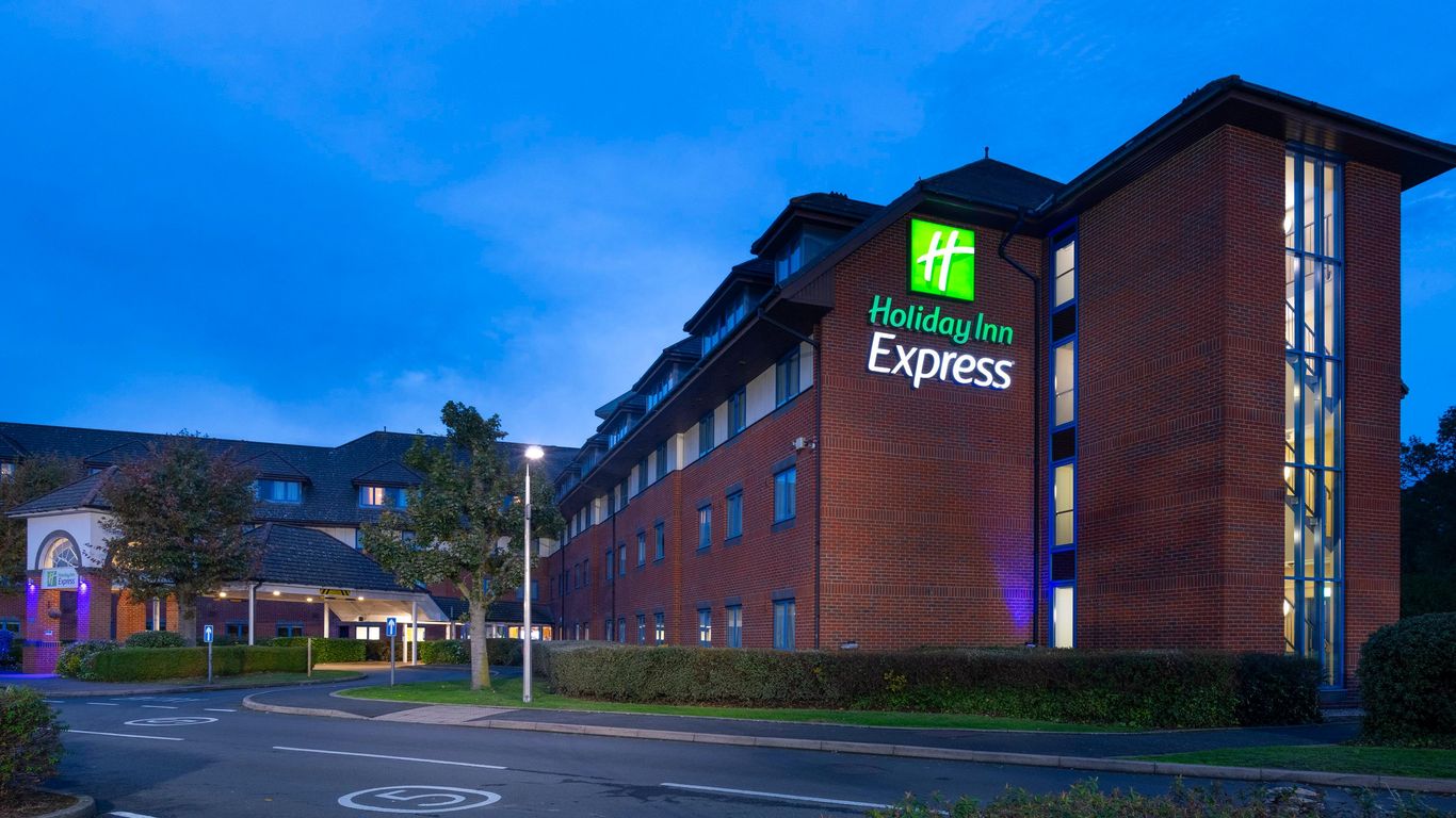 Holiday Inn Express Birmingham Airport NEC by IHG