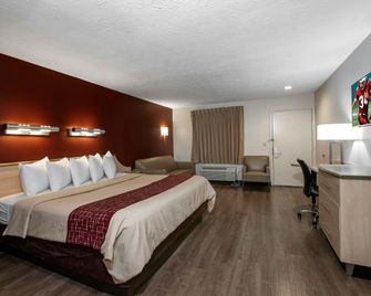Red Roof Inn Indianapolis - Greenwood - Greenwood - Спальня