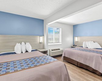 Suburban Studios Copley Akron West - Copley - Slaapkamer