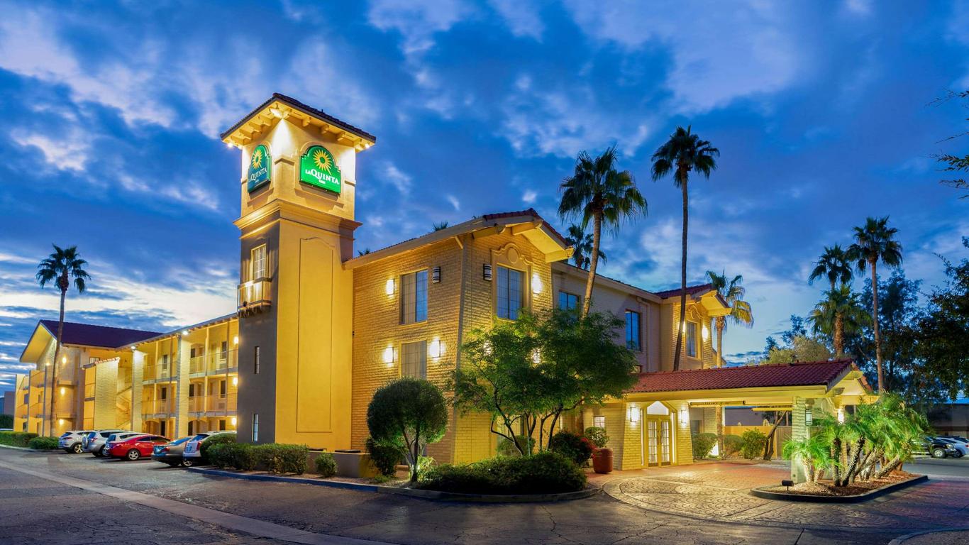 La Quinta Inn by Wyndham Phoenix Sky Harbor Airport