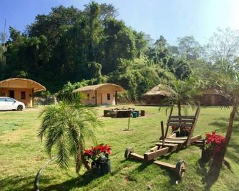 Baan Din Chiangdao - Chiang Dao - Patio