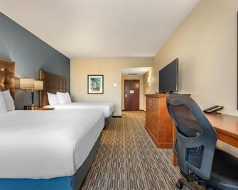 Drury Plaza Hotel Columbia East - Columbia - Bedroom