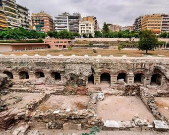 Stay Hybrid Youth Hostel - Thessaloniki - Outdoor view