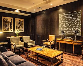 The Singular Santiago Lastarria Hotel - Santiago - Lounge