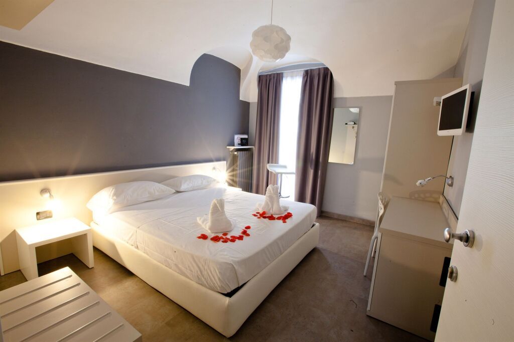 Adalesia Hotel & Coffee - טורינו - חדר שינה