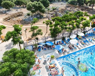 Hotel Mariant - S'Illot - Zwembad