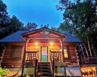 Cozy Cabin - Close to French Lick and Patoka Lake - French Lick - Edificio