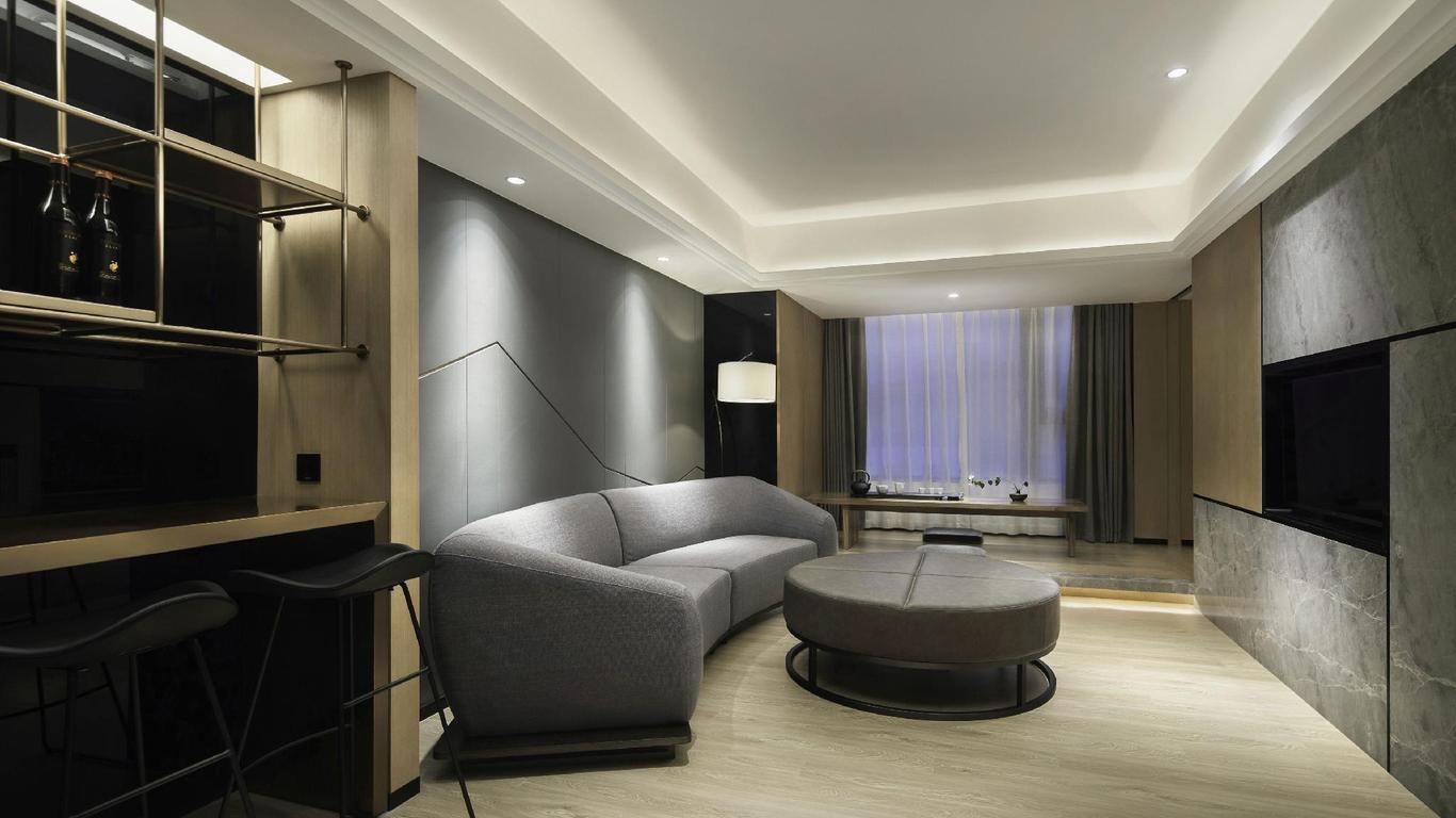 Haikou S-Inn Hotel