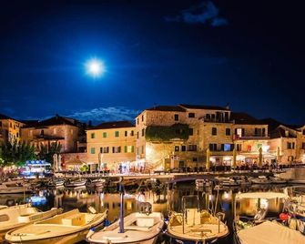 Hotel Pastura - Bol
