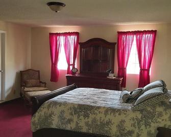 Playa Hermosa Inn at the beach - Ensenada - Bedroom