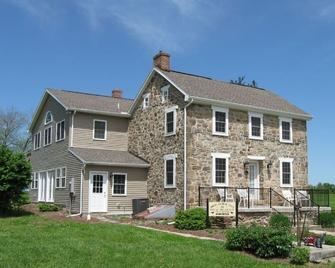 Gettysburg Civil War Farm ~ 65 Acres Of Scenic Privacy - Littlestown - Building