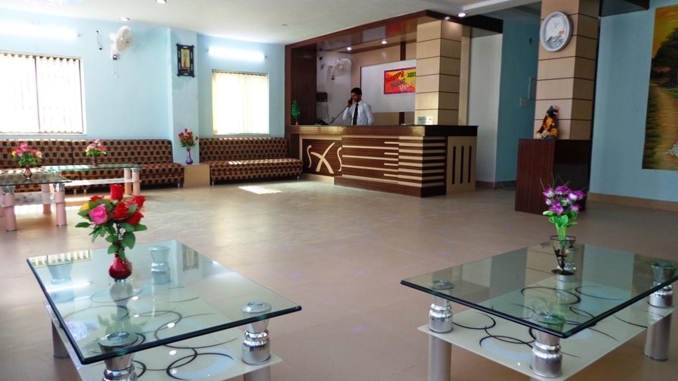Hotel Om International
