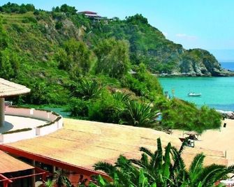 Hotel Grotticelle - Ricadi