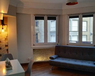 Nordic center apartment - Zarautz - Wohnzimmer