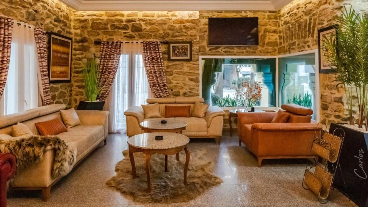 Hotel Lafayette thumbnail 2