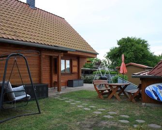 Ferienhaus Zuehlke - Groß Nemerow - Innenhof